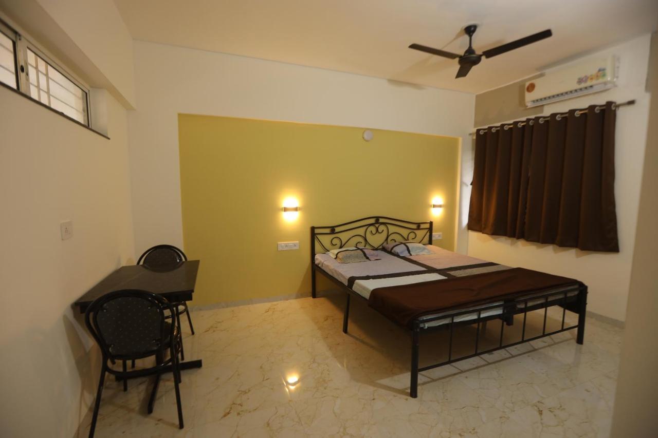 Shree Swami Samarth Resort Diveāgar Exteriér fotografie